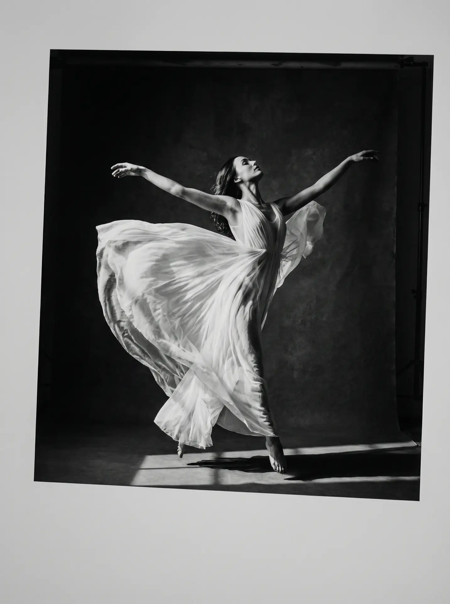 91免费看片 精选 - 黑白舞者艺术人像摄影